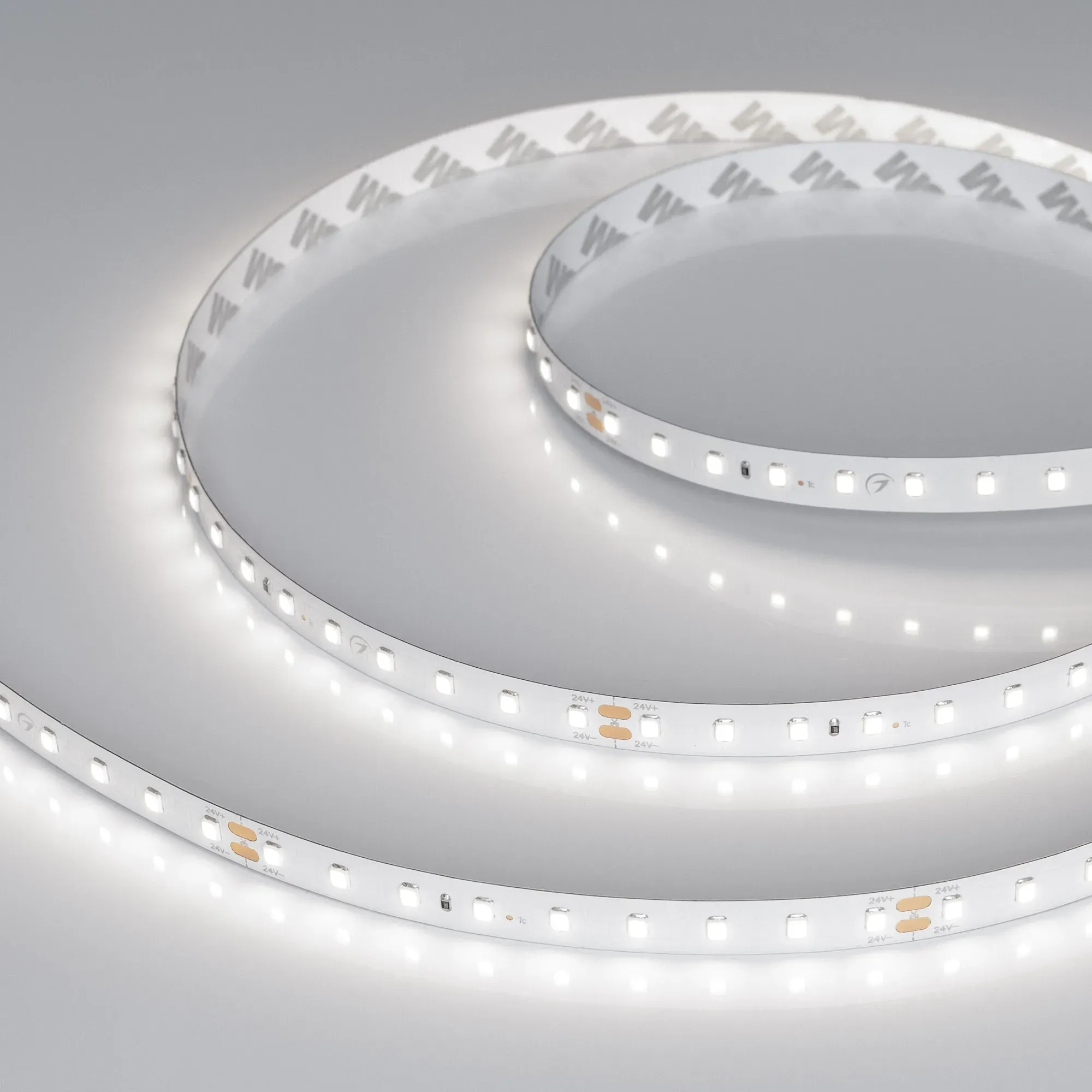 Лента светодиодная RT-A90-10mm 24V White6000 (4.8 W/m, IP20, 2835, 5m) (Arlight, высок.эфф.200 лм/Вт) - изображение товара